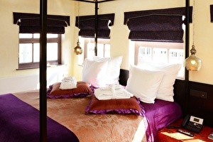 Oriental Suite