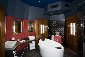 Tower Suite - bathroom